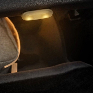 پک دوتایی چراغ داخل خودرو بیسوس Baseus Capsule Car Interior Lights DGXW-01 2x