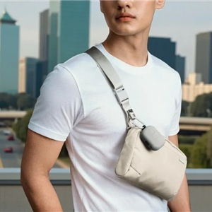 کیف رودوشی برند یونیک مدل UNIQ Arden 2L