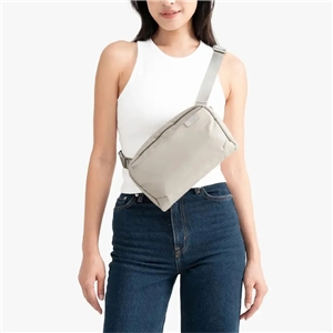 کیف رودوشی برند یونیک مدل UNIQ Arden 2L