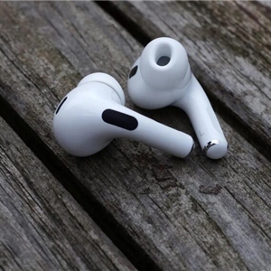 هندزفری بلوتوثی گرین لاین مدل Earbuds Pro 2 به همراه بند