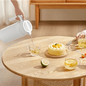 فلاسک شیائومی Xiaomi Insulated Kettle XMBWH01PL ظرفیت 1.8 لیتر