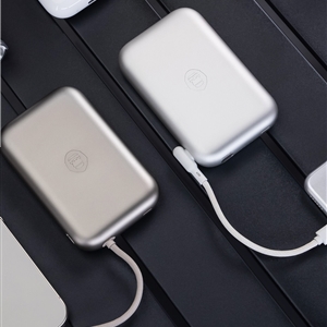 Blueo Space Capsule magnetic wireless POWER BANK 10000mah