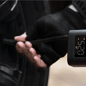 کمپرسور باد شارژی شیائومی Xiaomi MJCQB06QW Portable Electric Air Compressor 2