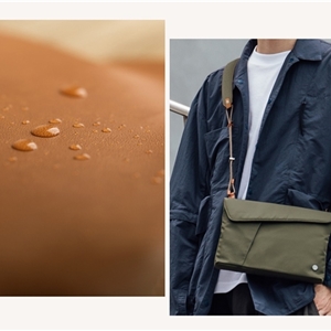 کیف روزمره کراس بادی برند Moshi مدل Aro Slim Crossbody Bag