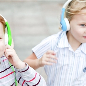 هدفون مخصوص کودکان Onanoff BuddyPhones Kids Headphone