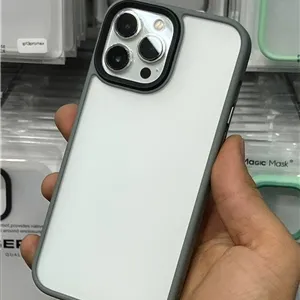 قاب پشت شفاف برند مجیک ماسک Magic Mask مدل کیو سریز Q Series دور لنز دار برای گوشی  iPhone 13